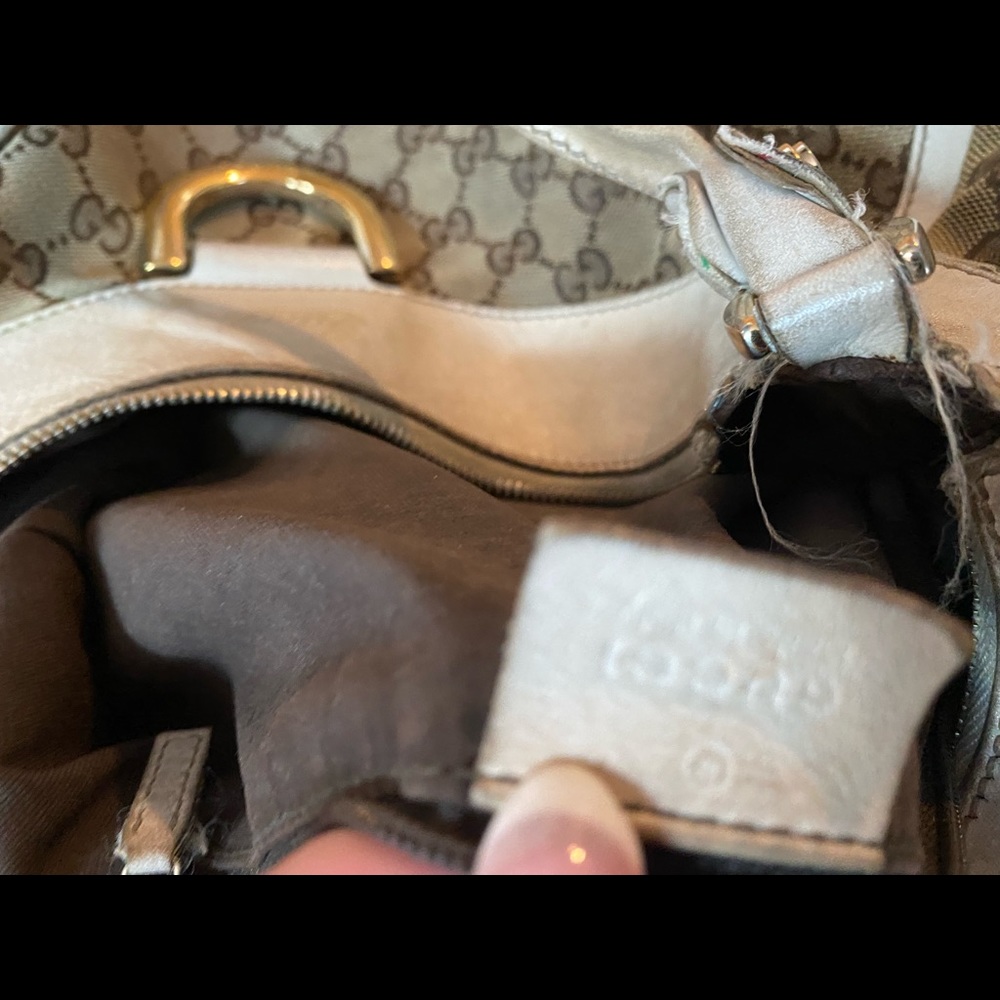 Used authentic Gucci bag - Picture 9 of 10